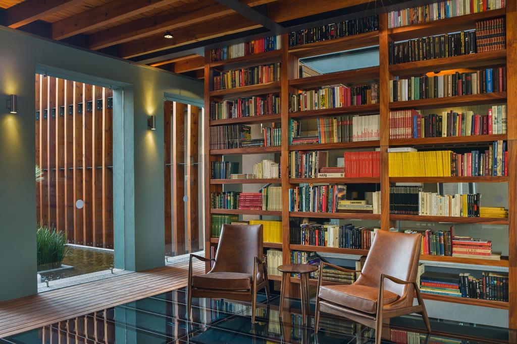 Hotel Criol Querétaro Eksteriør bilde Library